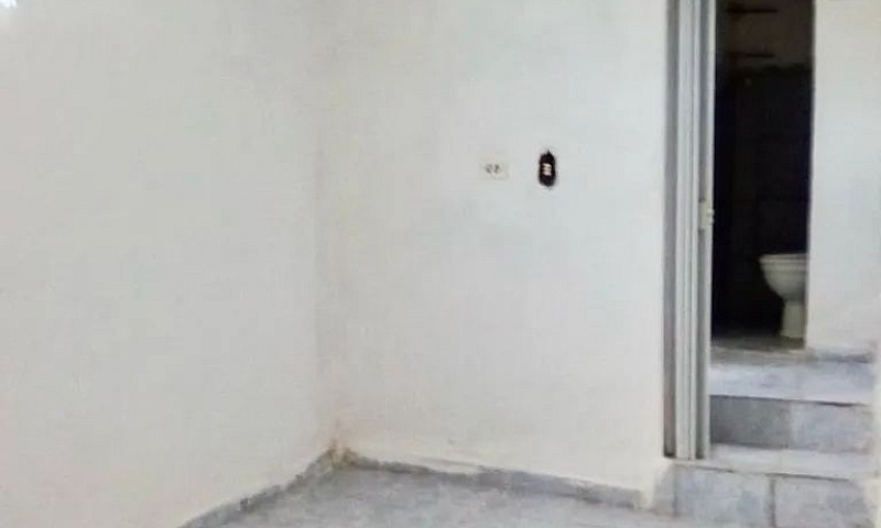 Casa Pra Alugar Em C...