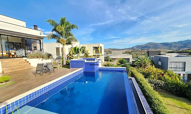 Casa Em Condomínio P...