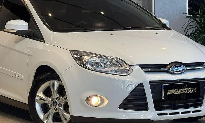 Ford Focus 1.6 S/1.6...