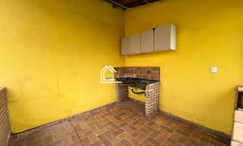 Aluga Casa Com Pisci...