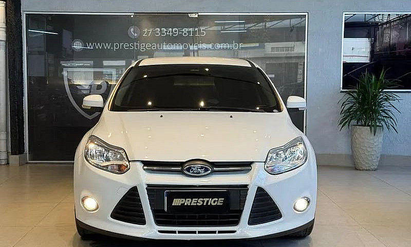 Ford Focus 1.6 S/1.6...
