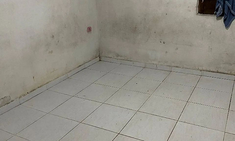 Casa Em Abreu E Lima...
