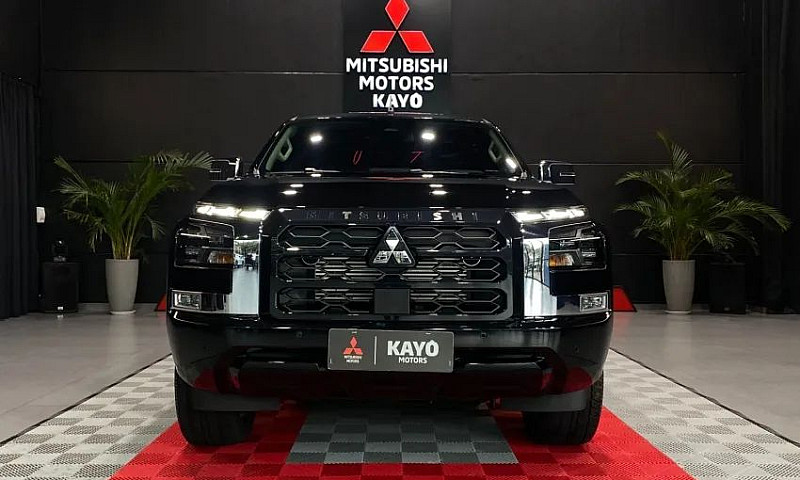 Mitsubishi Triton Hp...