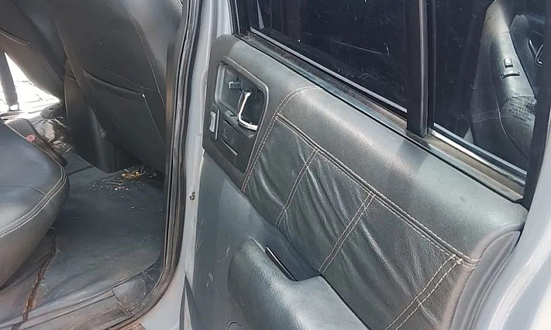 Chevrolet S10 Blazer...