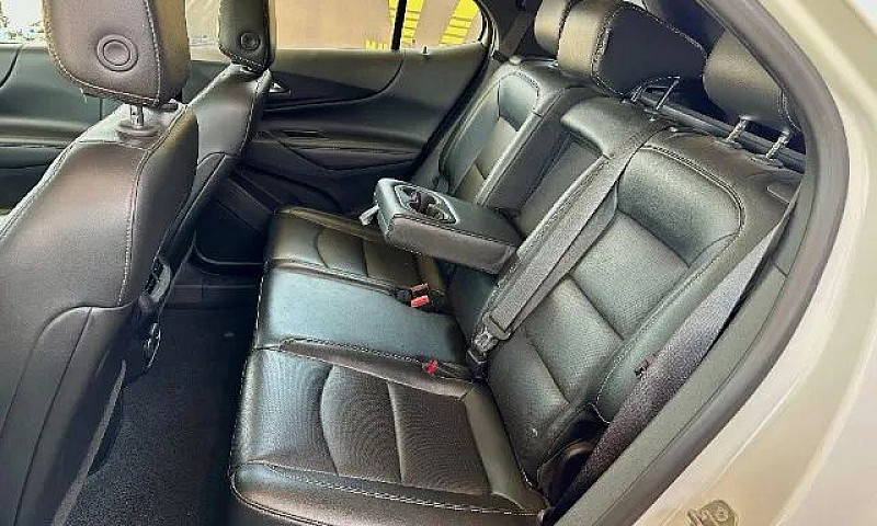 Chevrolet Equinox Pr...