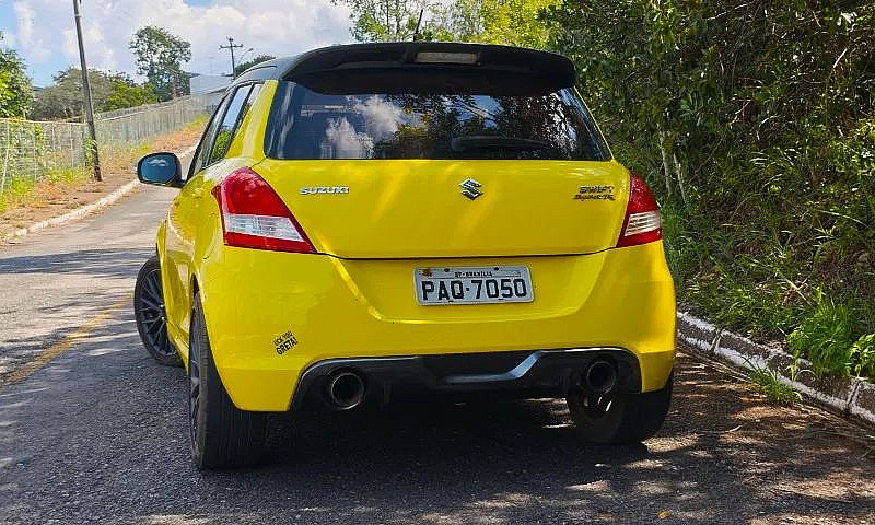 Suzuki Swift Sport R...