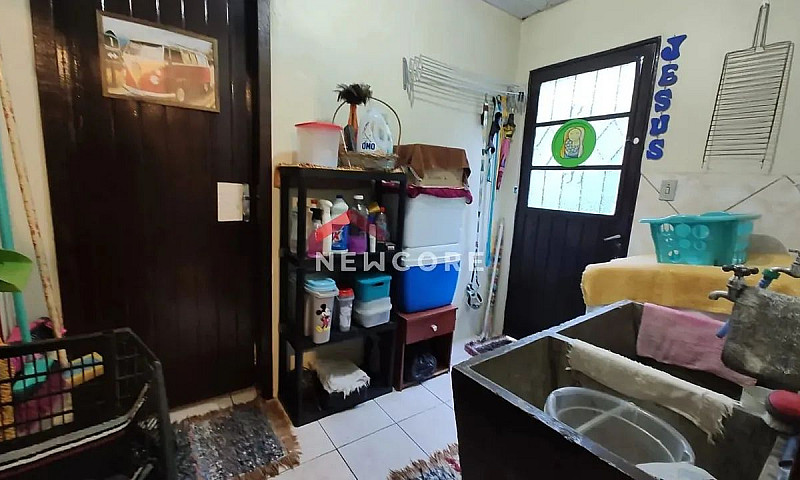 Casa Em Rua Irapuru ...