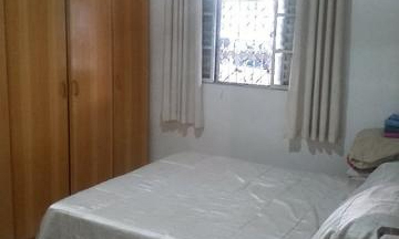 Alugo Casa Taguating...