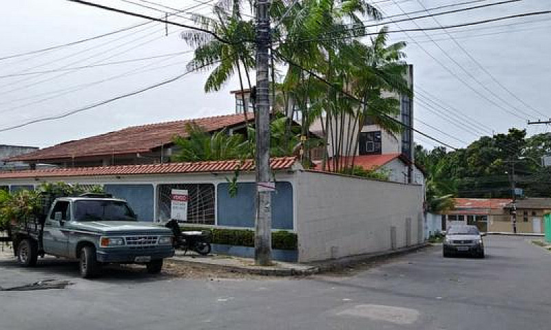 Conjunto Duque De Ca...