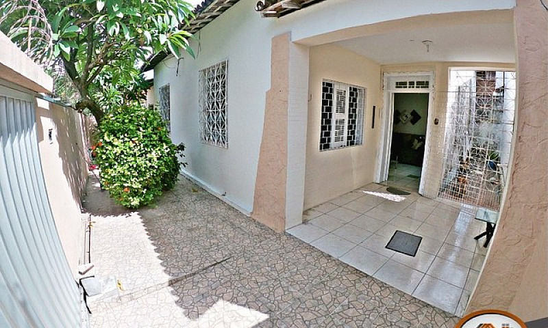 Belíssima Casa No Ba...