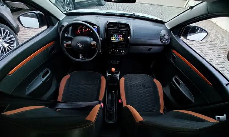 Renault Kwid Outside...