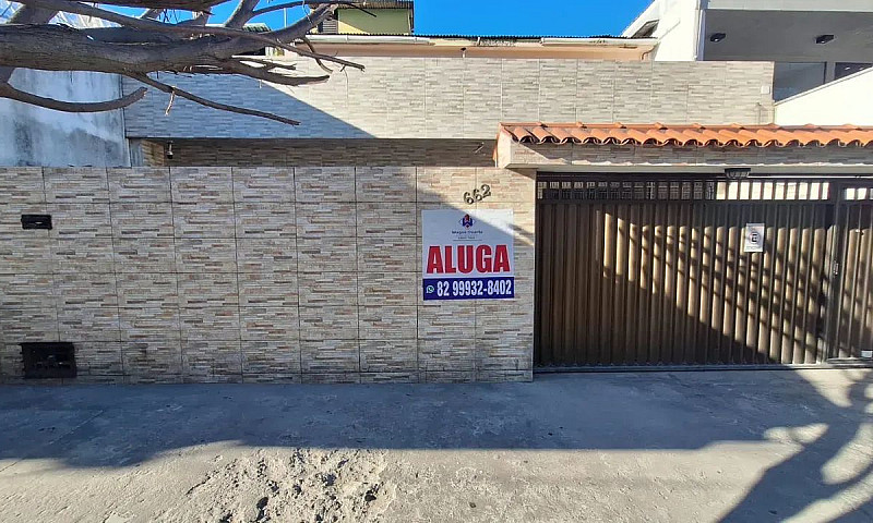 Alugo Casa Na Amélia...