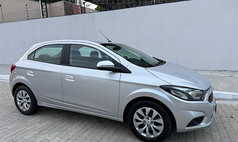 Chevrolet Onix Hatch...