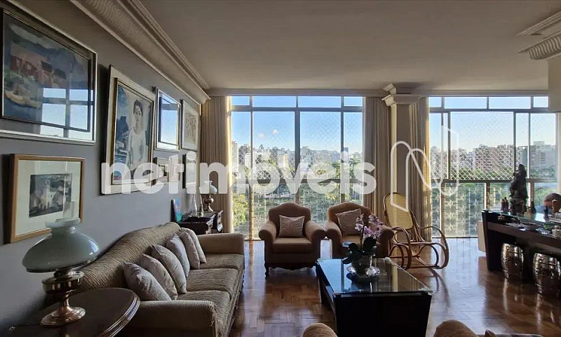 Apartamento Em Frent...