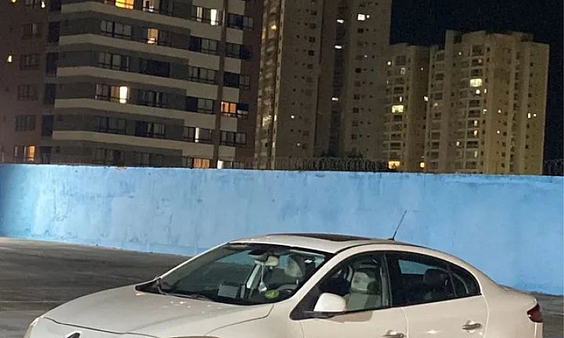 Renault Fluence Seda...