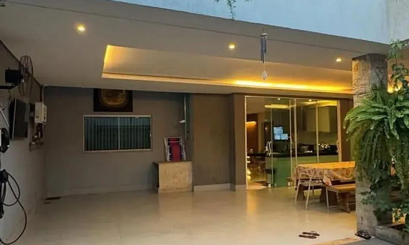 Casa De Esquina Alto...