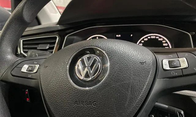 Volkswagen Virtus Co...
