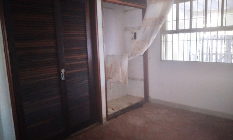 Vendo Casa Em Itanha...