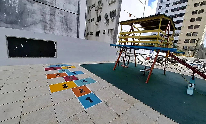 Apartamento 04 Quato...