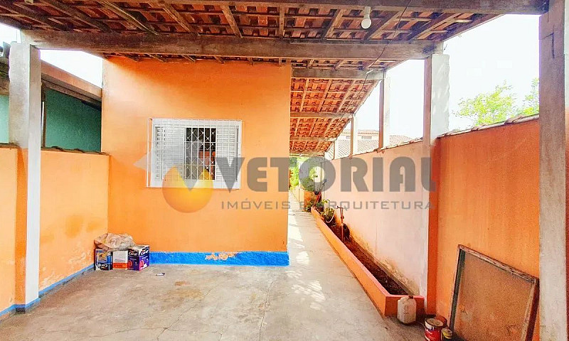 Casa Com 2 Dormitóri...