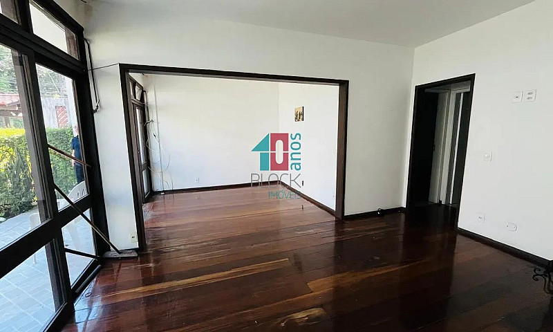 Alto | Casa De Condo...