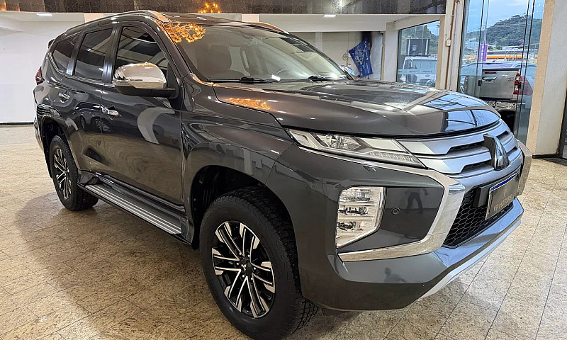 Mitsubishi Pajero Sp...