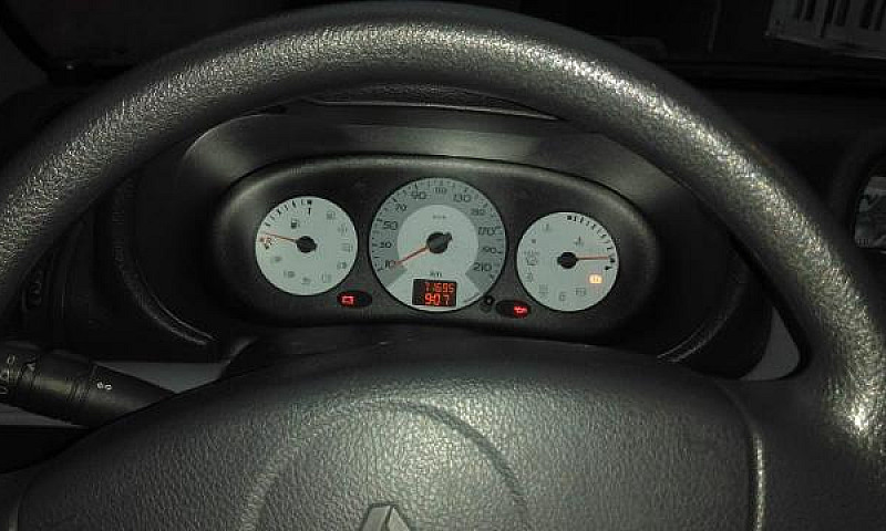 Renault Clio 2011...