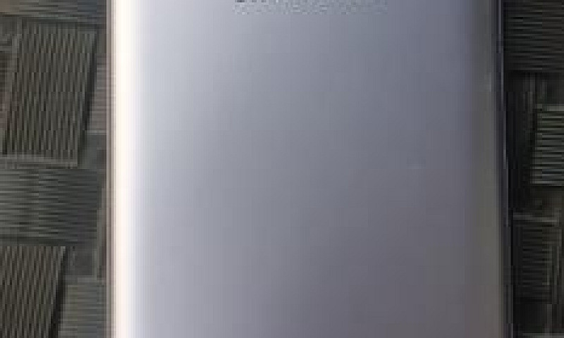 Samsung Galaxy J8 64...