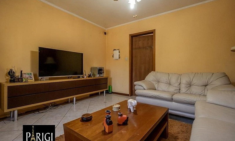 Casa Com 6 Dormitóri...