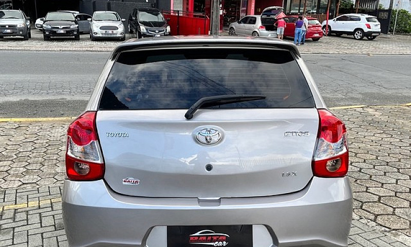 Etios X 1.3 Completo...