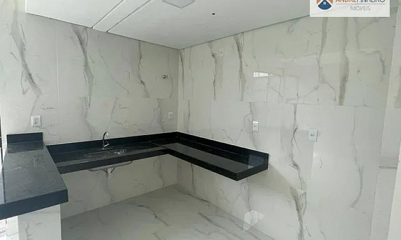 Casa Com 3 Quartos À...