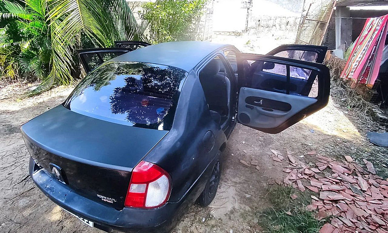 Renault Clio Privile...