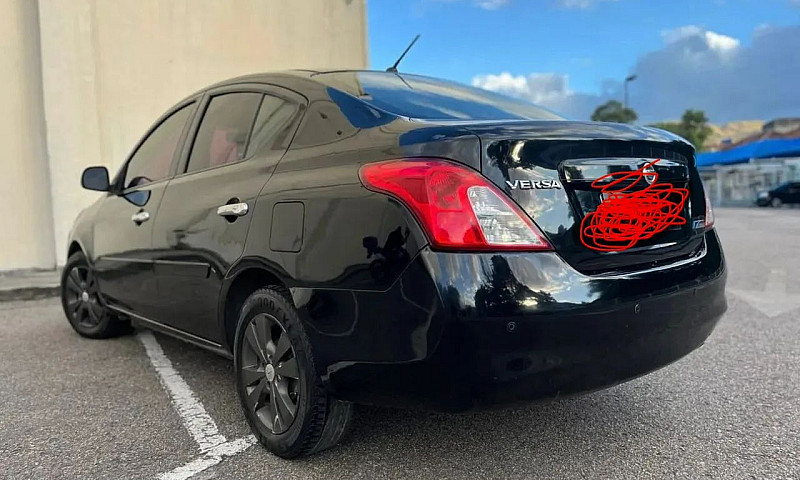 Nissan Versa S 1.6 1...