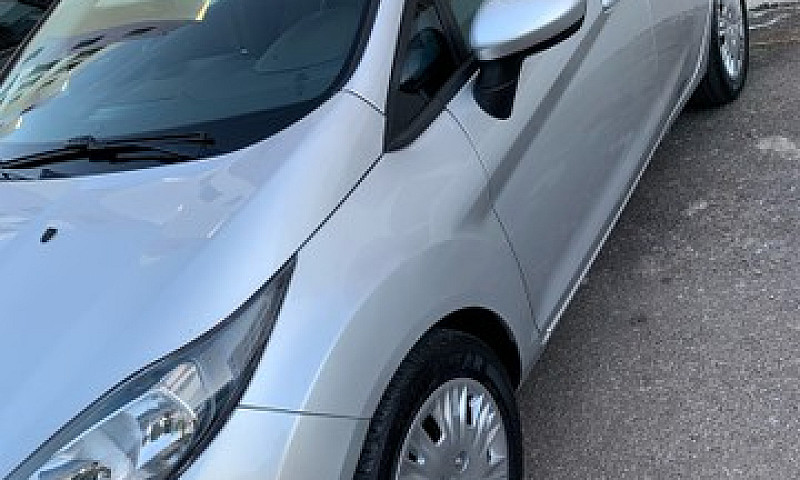 Ford Fiesta 1.5 Flex...