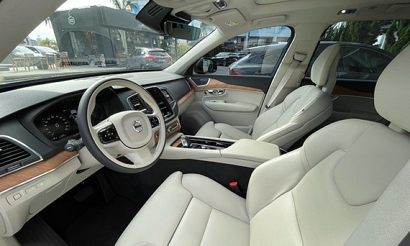 Volvo Xc90  2.0 T8 H...