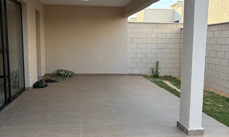 Casa Em Condomínio ...