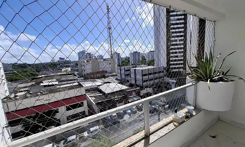 Apartamento 04 Quato...