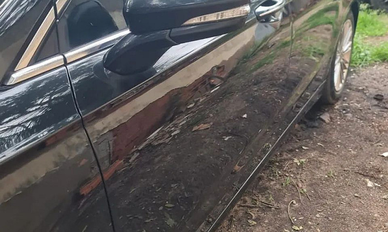 Ford Fusion Titanium...