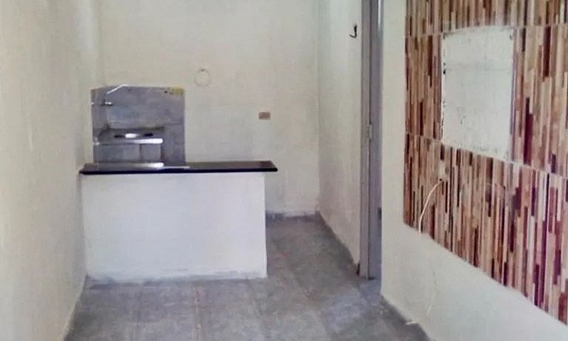 Casa Pra Alugar Em C...