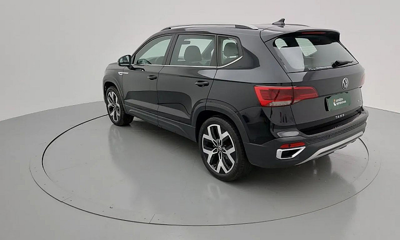 Volkswagen Taos High...