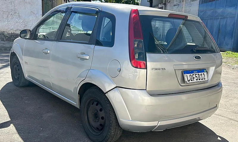 Ford Fiesta 1.6 8V F...
