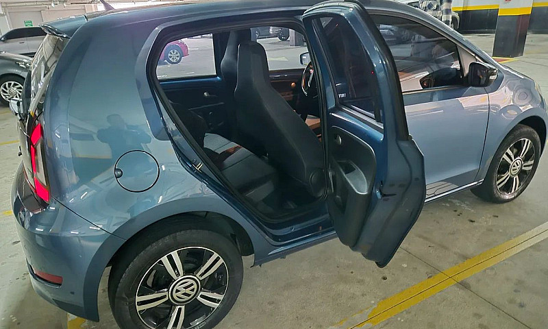 Volkswagen Up! Move ...