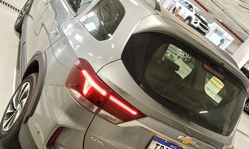 Chevrolet Spin Premi...