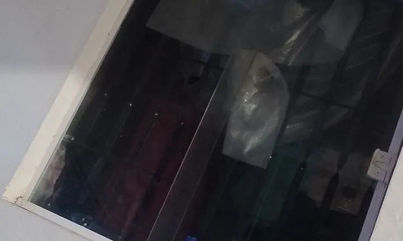 Alugo Uma Casa Na Av...