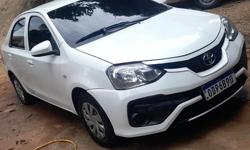 Toyota Etios X Sedan...