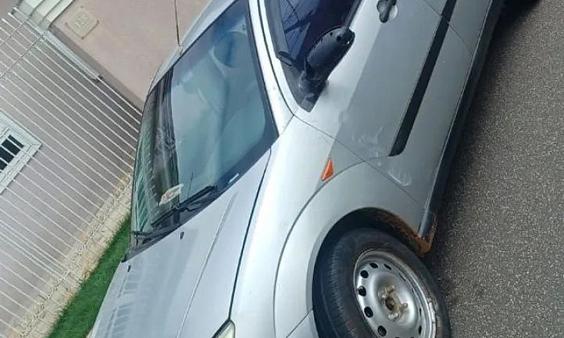 Ford Focus 1.6 S/Se/...