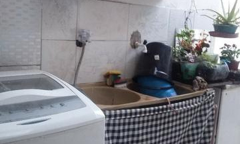Alugo Casa Taguating...