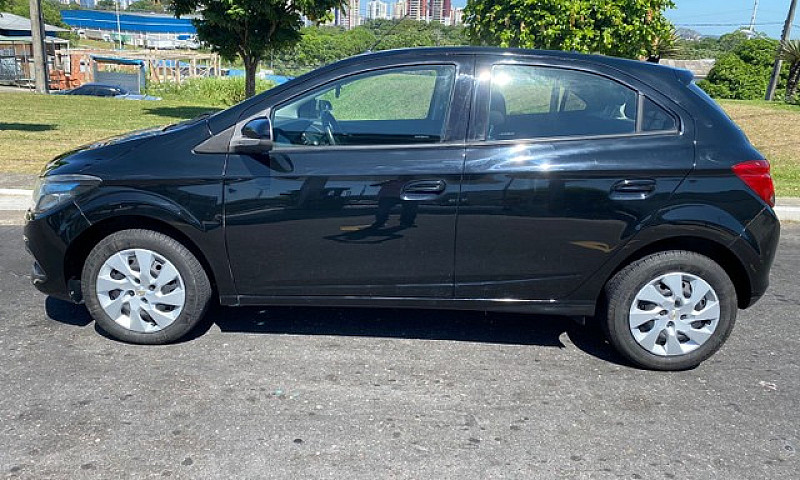 Onix Lt 1.4 Automáti...