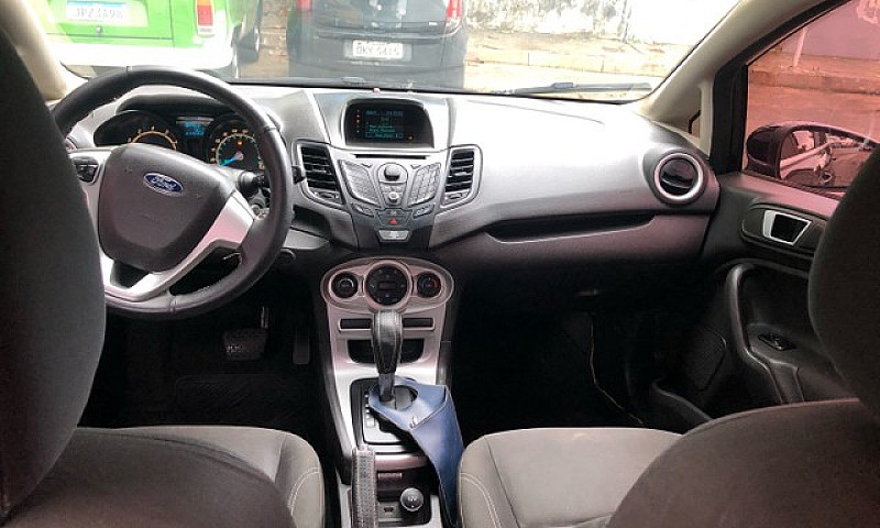 New Fiesta Se 2014 S...
