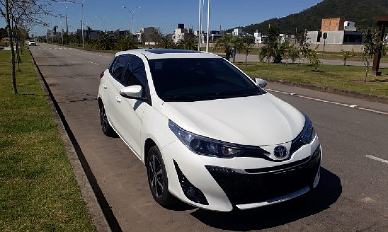Vendo Yaris Xls 1.5 ...